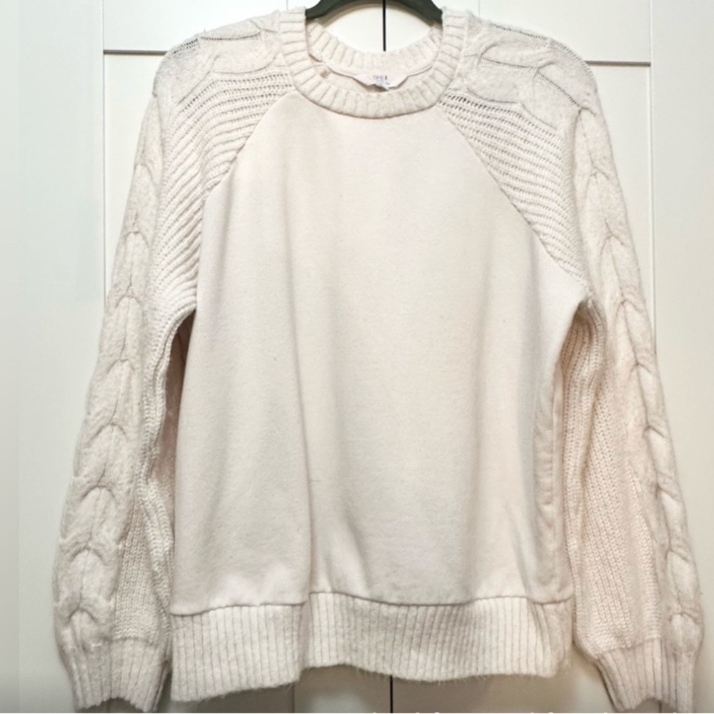 Women's Cable Knit Crew Neck Sweater - Green, White, Gray (ALL Size Lg) - Picture 6 of 8
